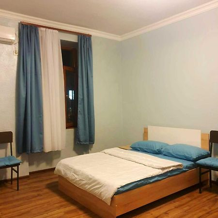 Apartment Near Sasundci Davit Metro Station Erivan Dış mekan fotoğraf