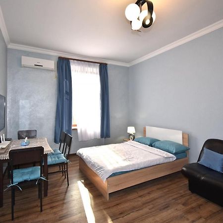 Apartment Near Sasundci Davit Metro Station Erivan Dış mekan fotoğraf